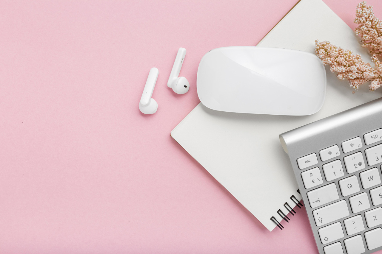 Werking on Official Profects Sush as Soweman Autemetad